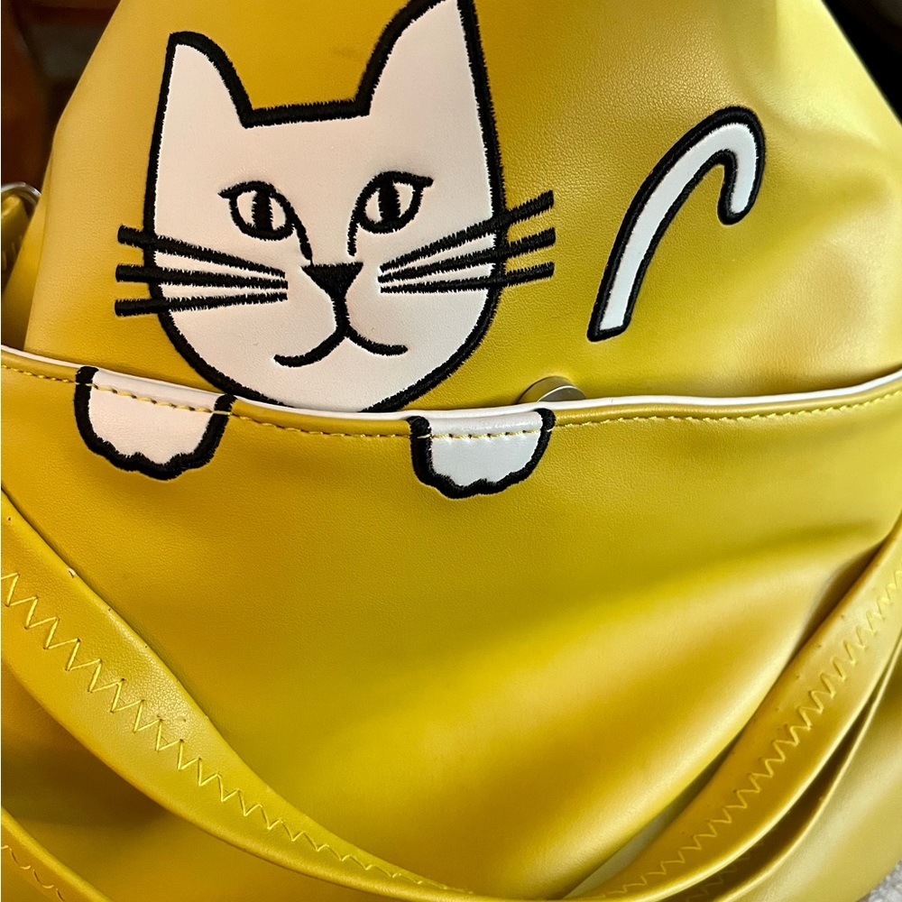 Cute kitten purse…Used once.